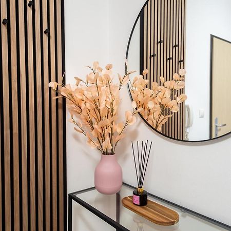 Nova Karolina Apartment Ostrawa Zewnętrze zdjęcie