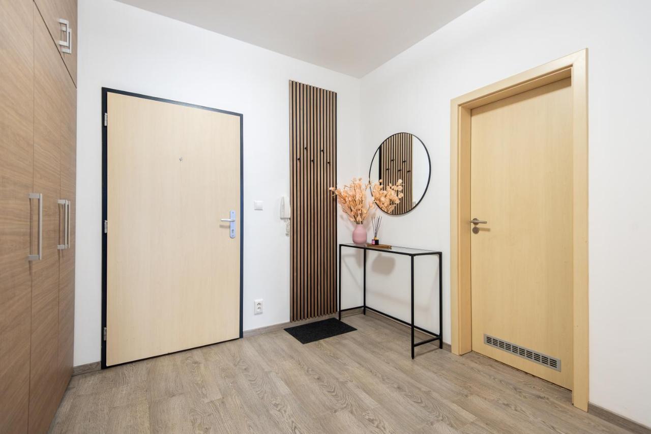Nova Karolina Apartment Ostrawa Zewnętrze zdjęcie