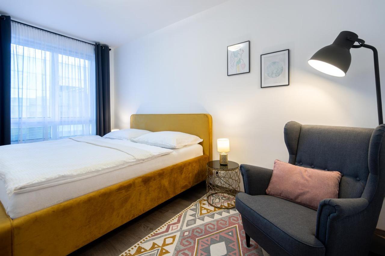 Nova Karolina Apartment Ostrawa Zewnętrze zdjęcie